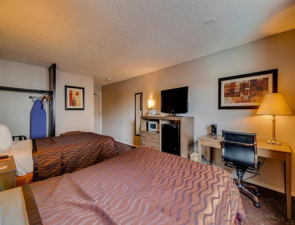 Orangewood Inn And Suites Midtown Austin Bagian luar foto