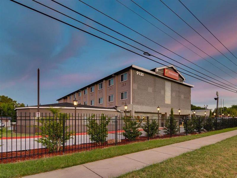 Orangewood Inn And Suites Midtown Austin Bagian luar foto