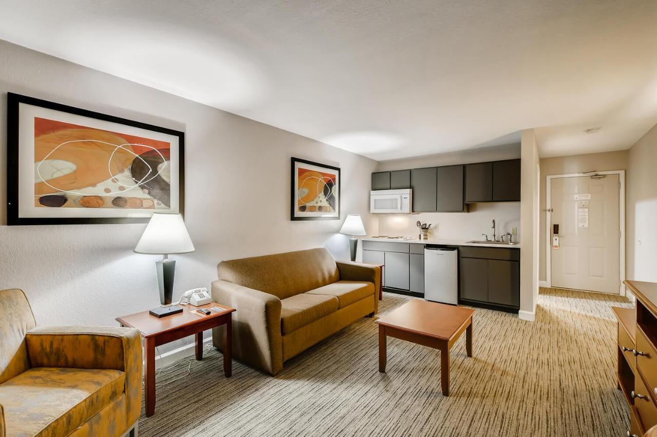 Orangewood Inn And Suites Midtown Austin Bagian luar foto