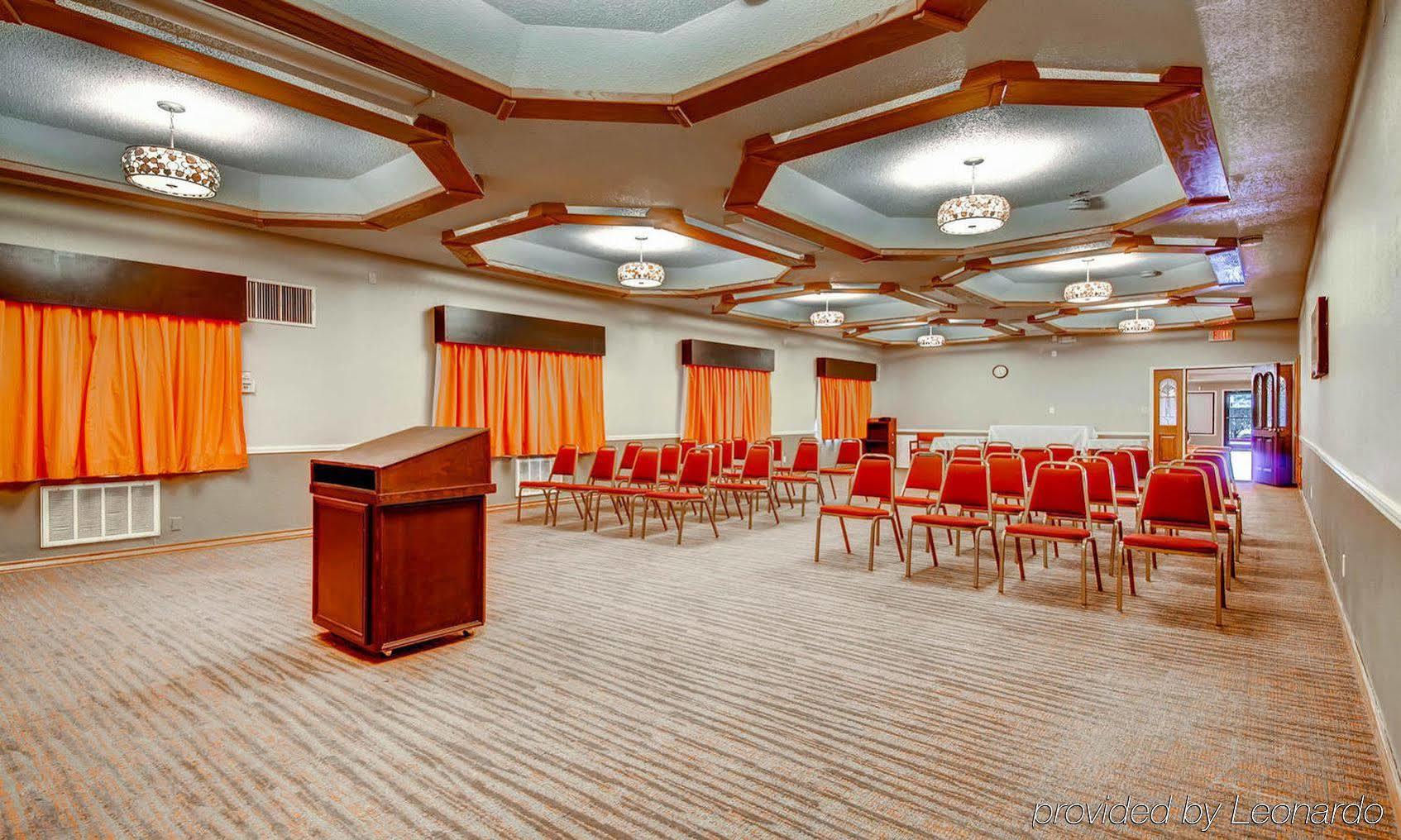 Orangewood Inn And Suites Midtown Austin Bagian luar foto