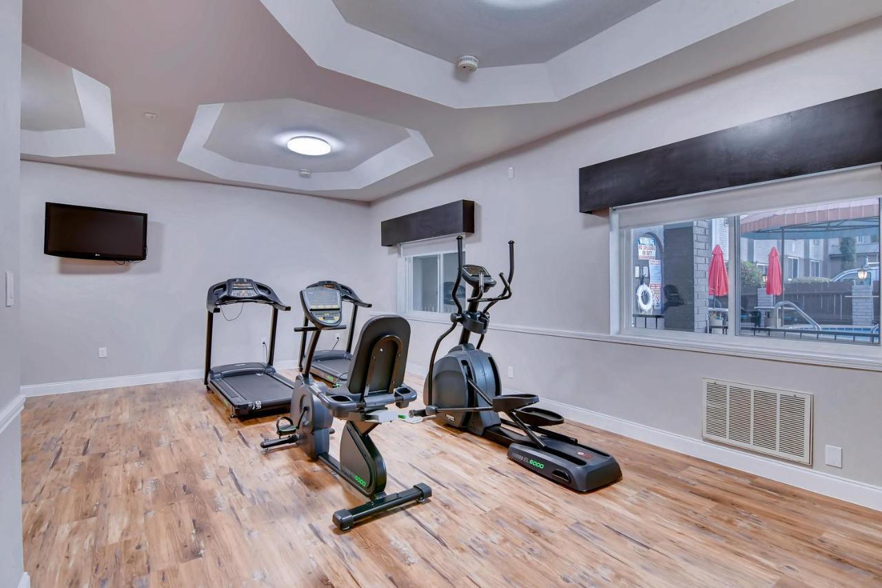 Orangewood Inn And Suites Midtown Austin Bagian luar foto